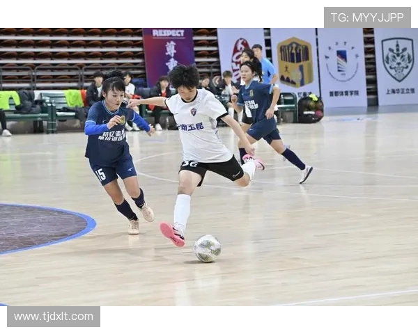 杭州足球队在城市联赛中的心理素质分析与表现评估