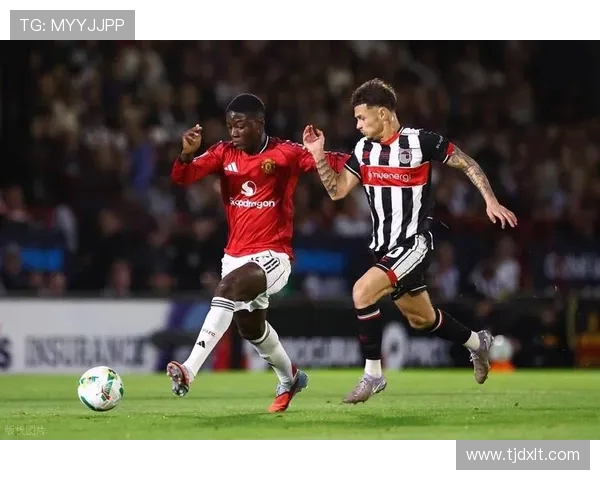 伯恩利对阵曼联精彩直播全程回顾与赛后分析