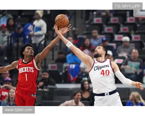 骑士与鹈鹕精彩对决回顾NBA录像带你重温比赛精彩瞬间