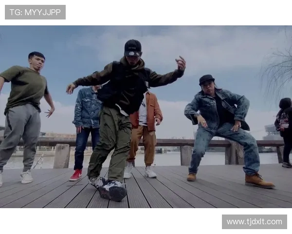 杭州街舞队荣登全国街舞排行榜第二名展现实力与魅力